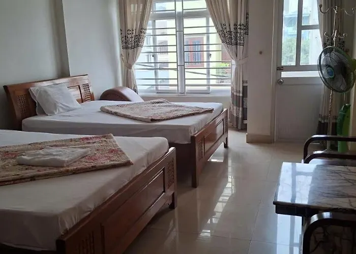Homestay Nha Nghi Ban Mai